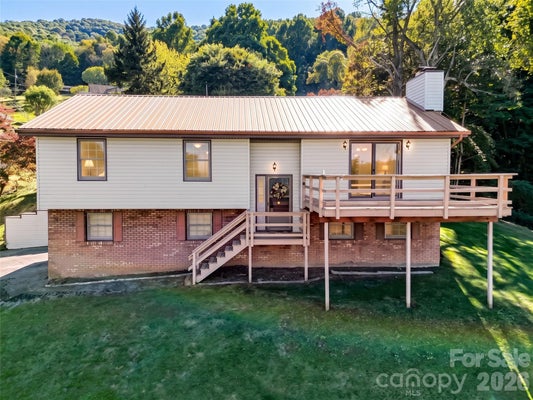 110 ATARI RD, WAYNESVILLE, NC 28786 - Image f4f3c5e5308e32ceea69fa456efd6672/387197752