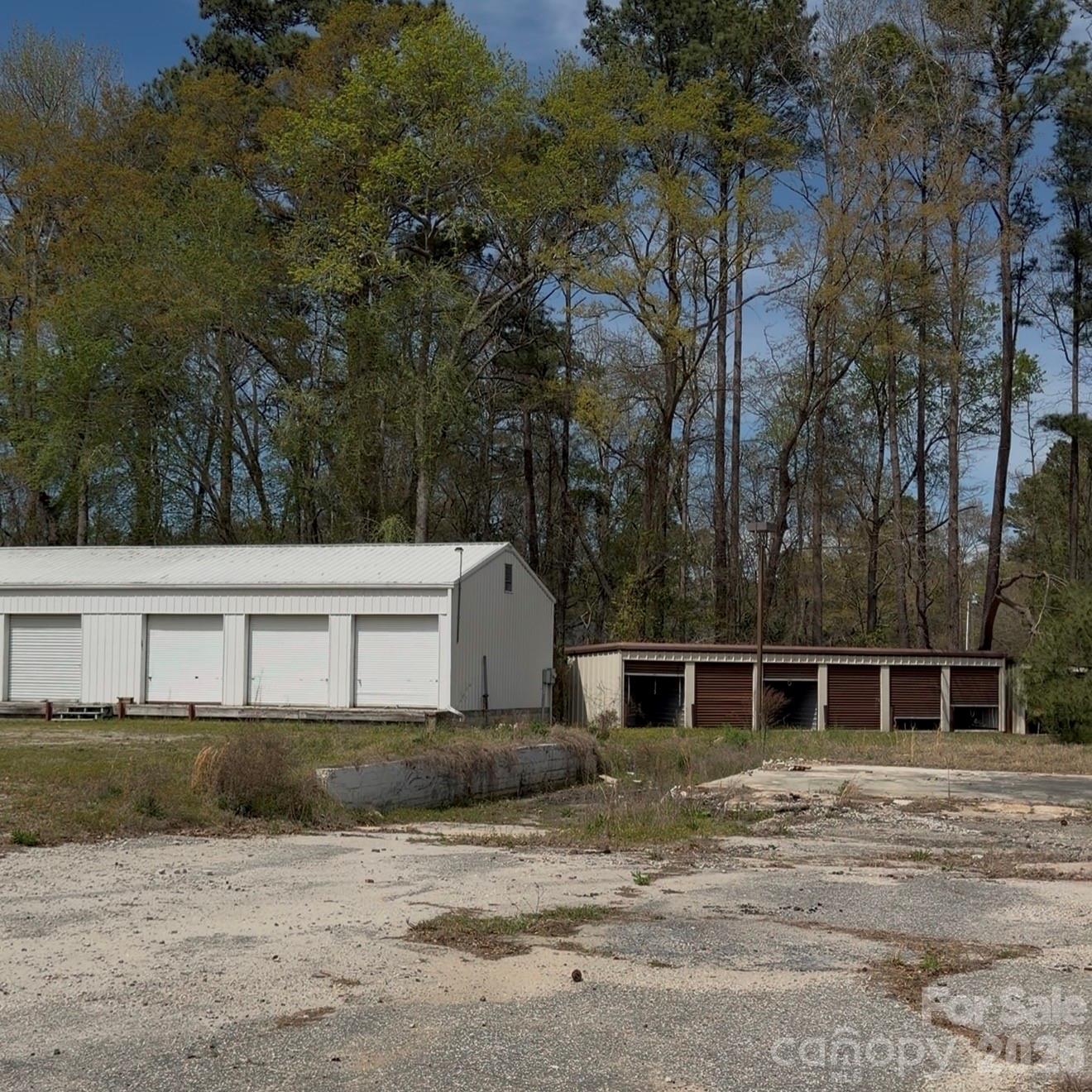 406 W Bobo Newsome Highway