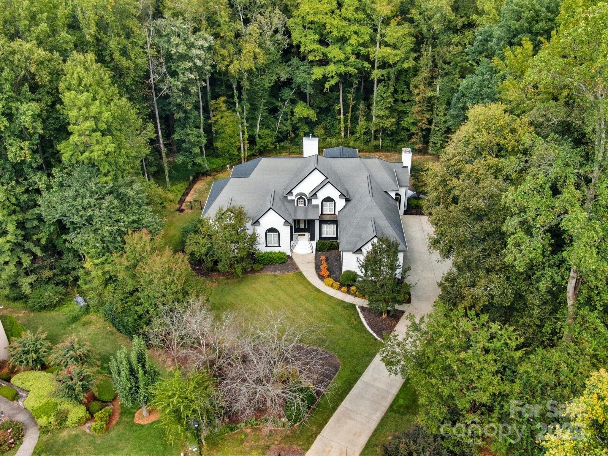 1001 Berwick Court
