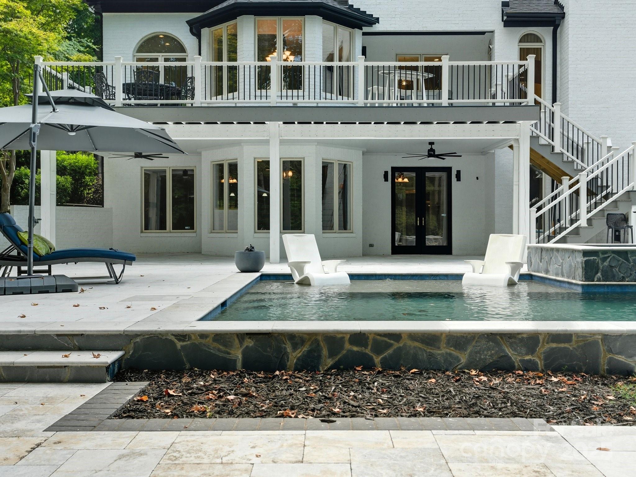 1001 Berwick Court