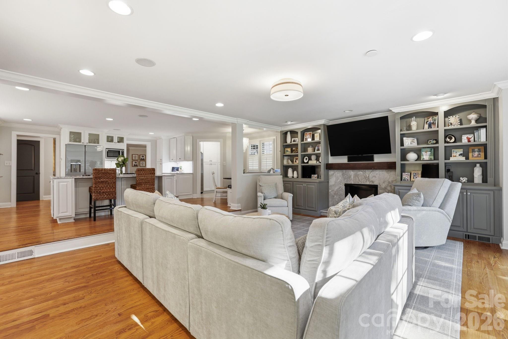 Myers Park - Residential