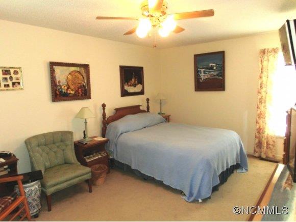The Village At Averys Creek - Residential