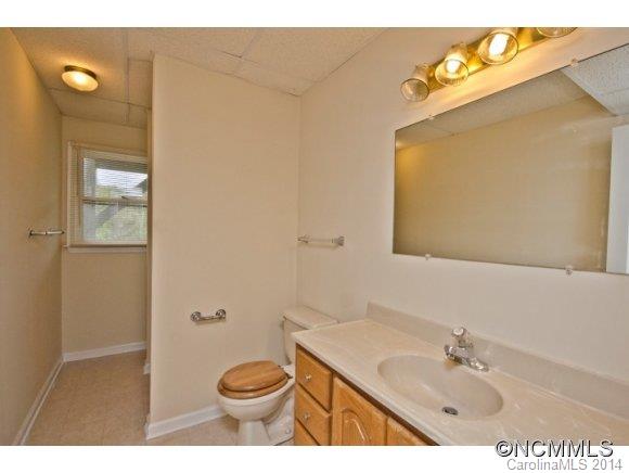 The Village At Averys Creek - Residential