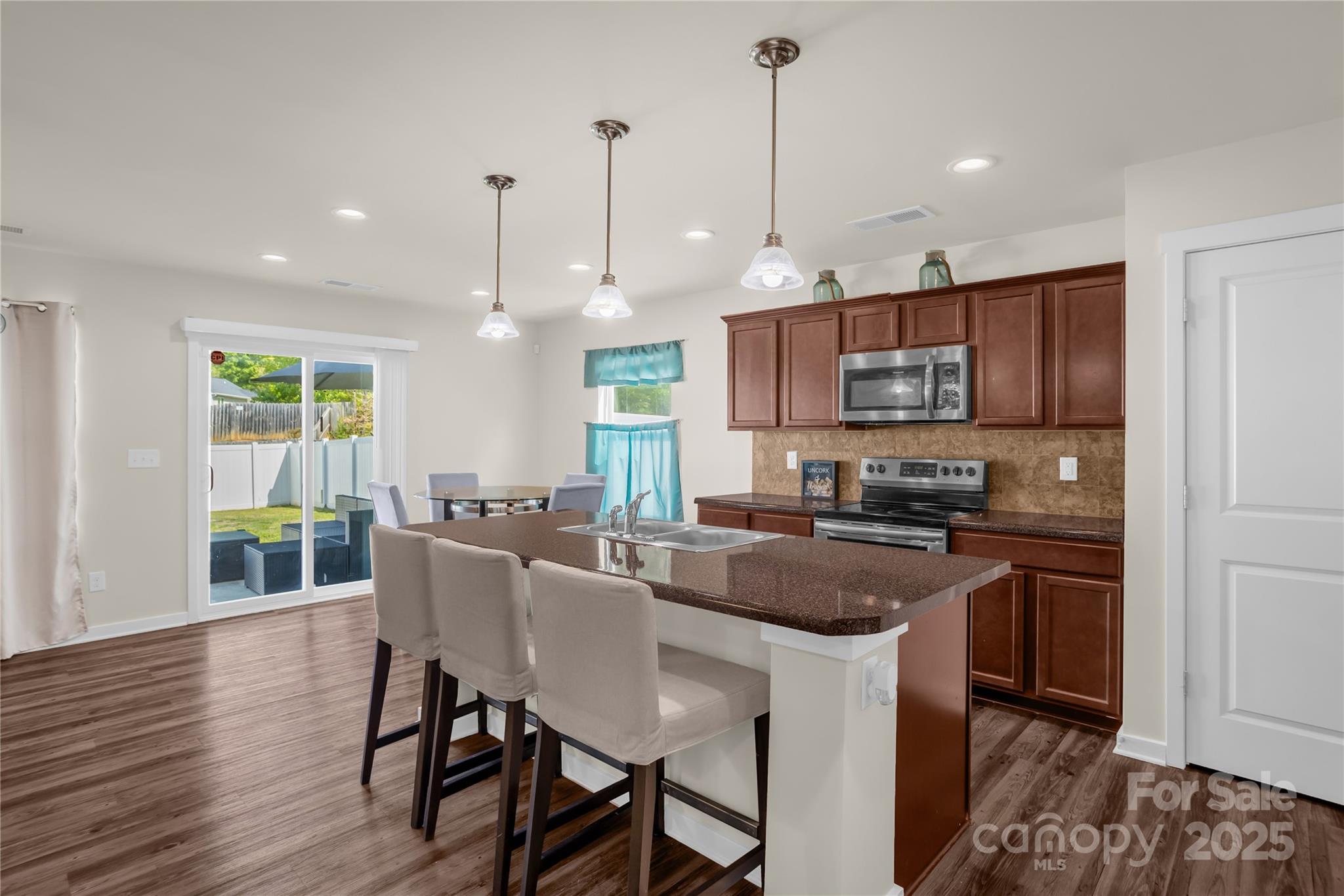 Riley Woods - Residential