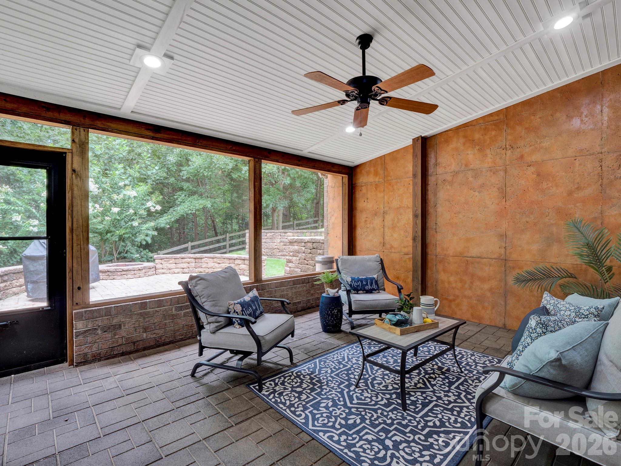 Laurel Park - Residential