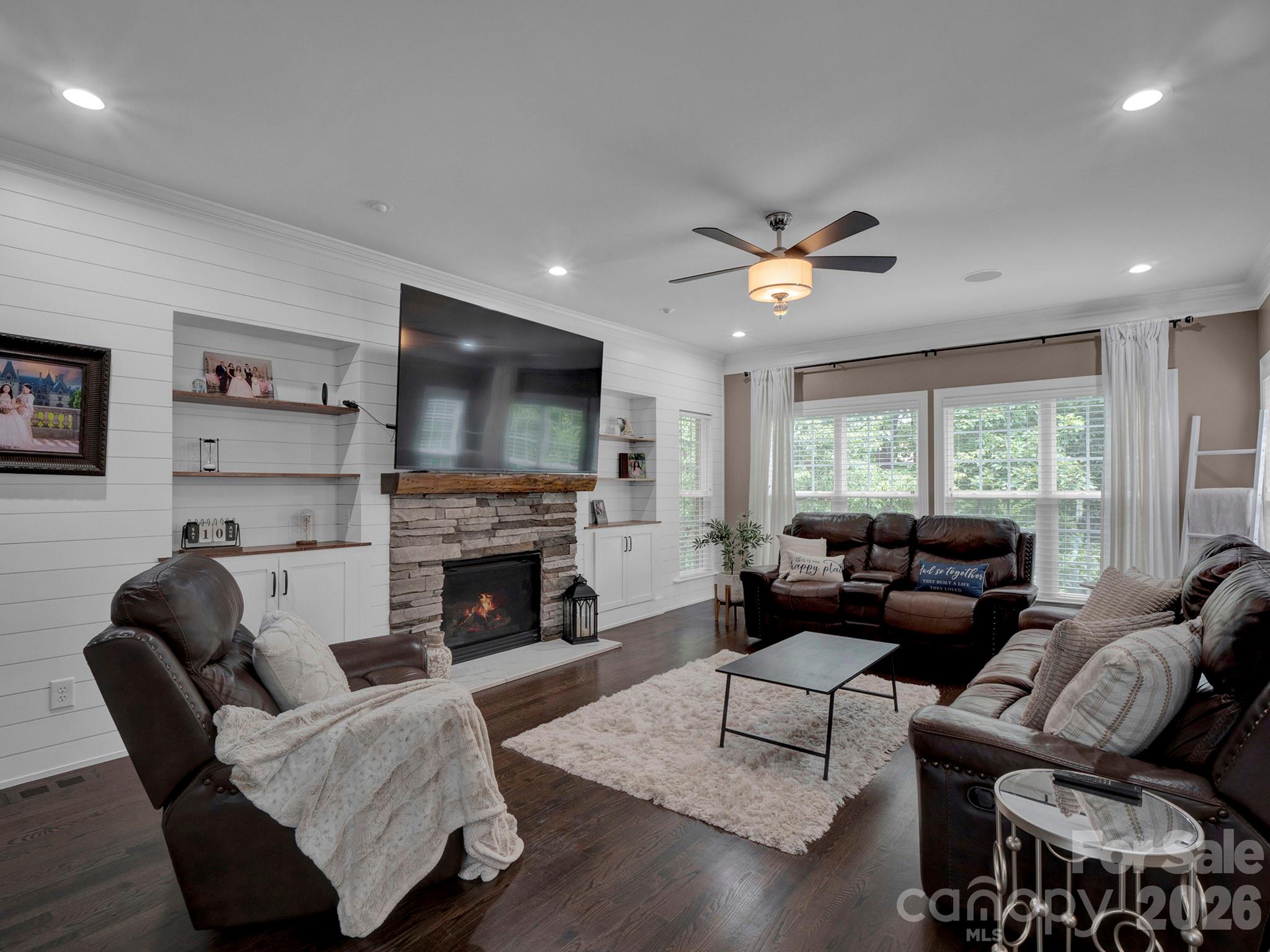 Laurel Park - Residential