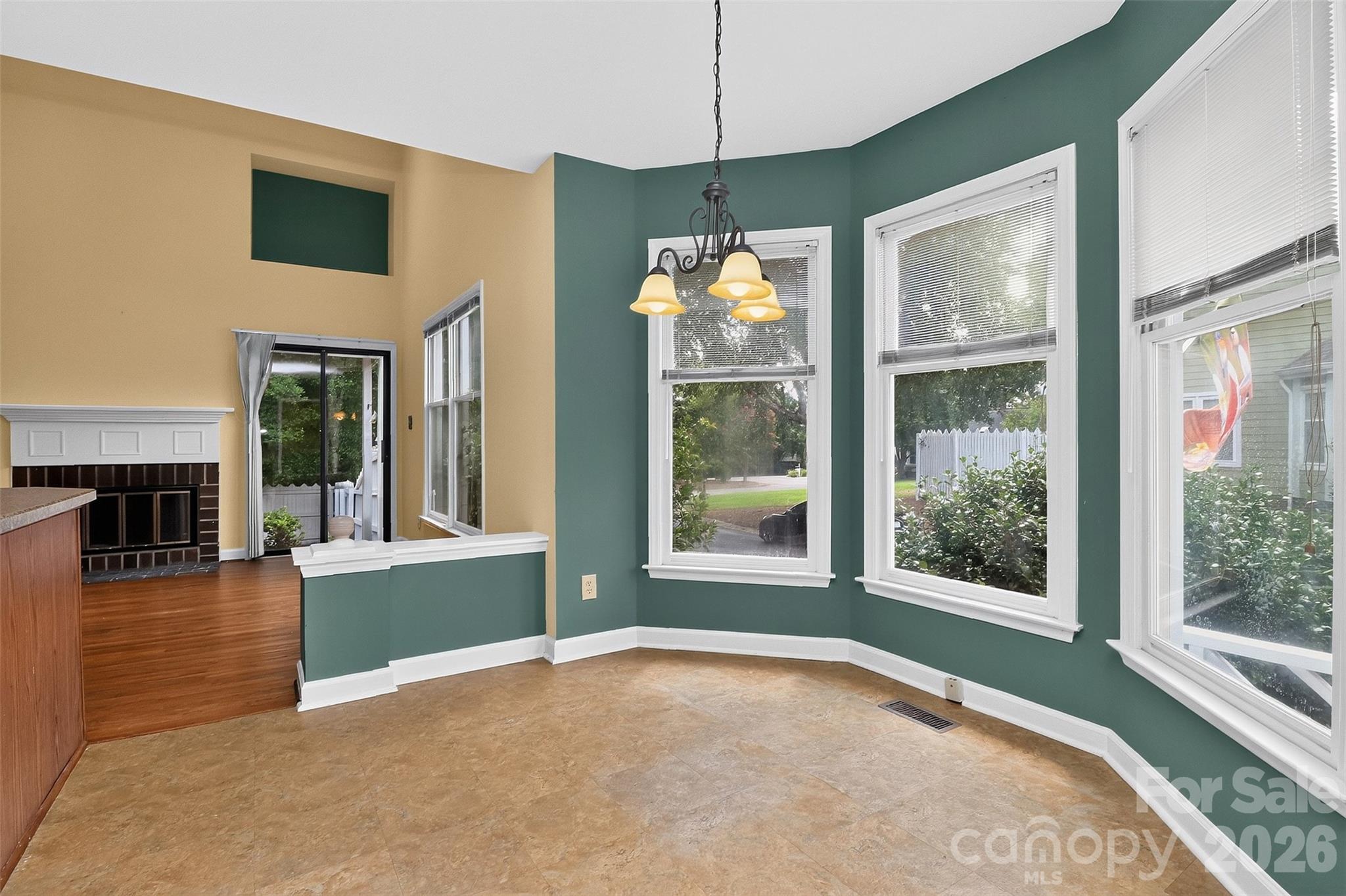 10316 Johns Towne Drive