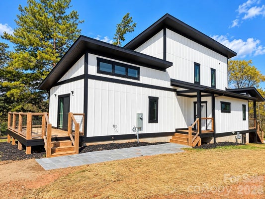 3 LOCUST ST, ASHEVILLE, NC 28804 - Image f502b0504e1bed98c7dbefc0272225ea/3767662406