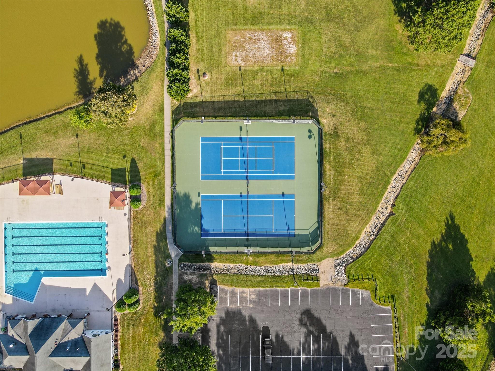 Brandon Oaks - Residential