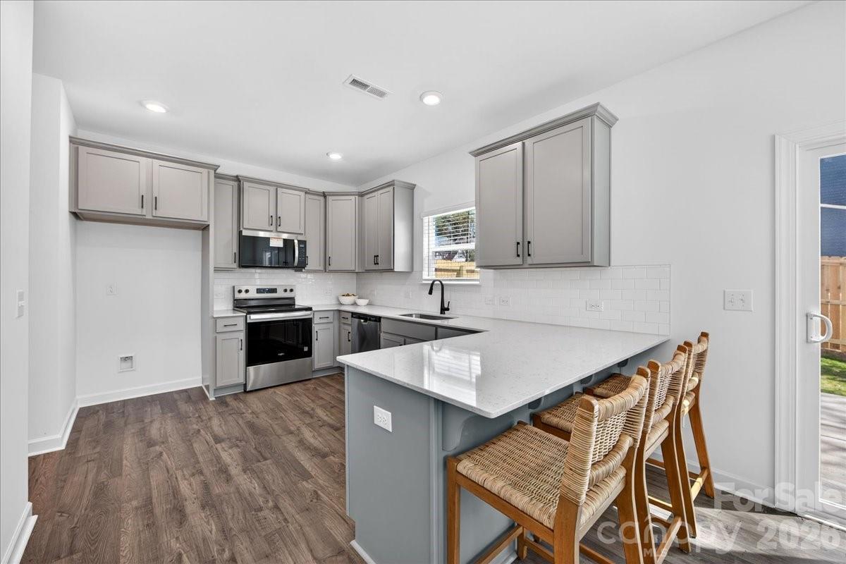 Oakhurst - Residential