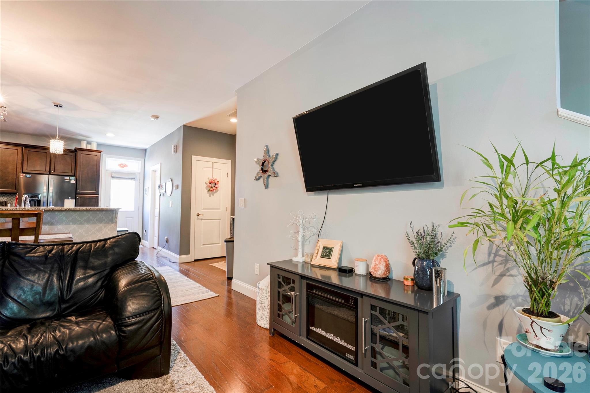 13732 Cinnabar Place