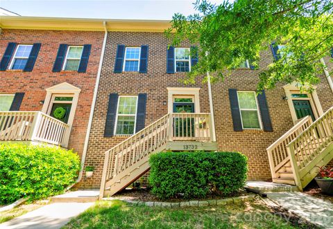 Photo of 13732 Cinnabar Place, Huntersville, NC 28078 (MLS # 4370404)