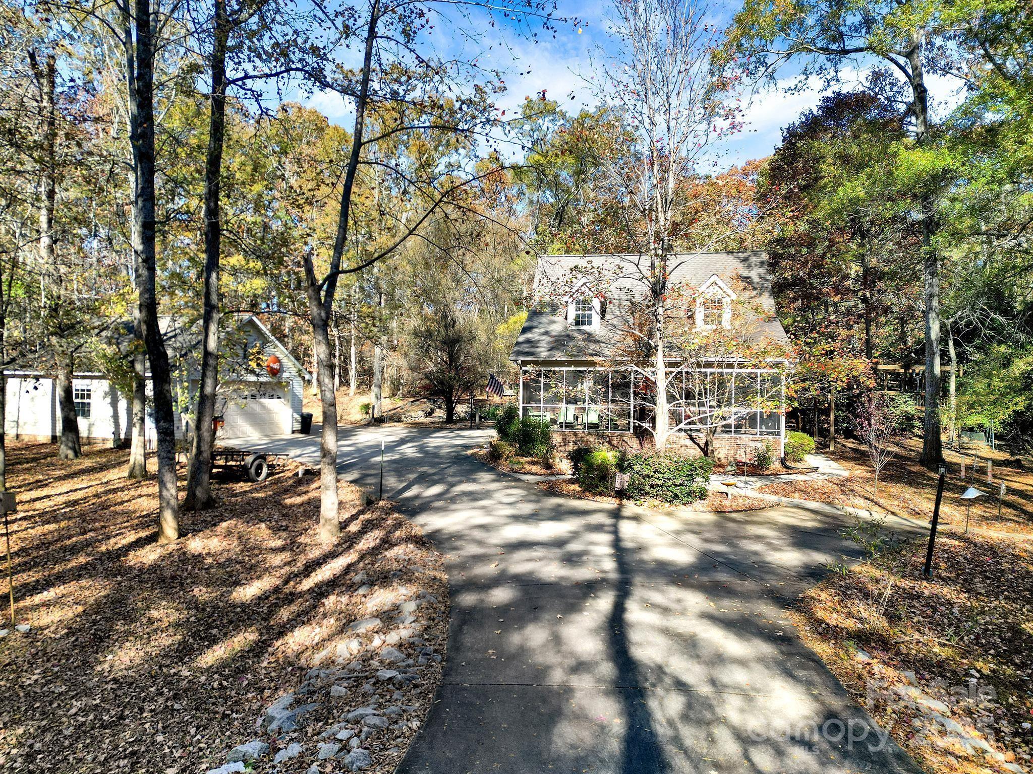 Woodland Hills - Residential