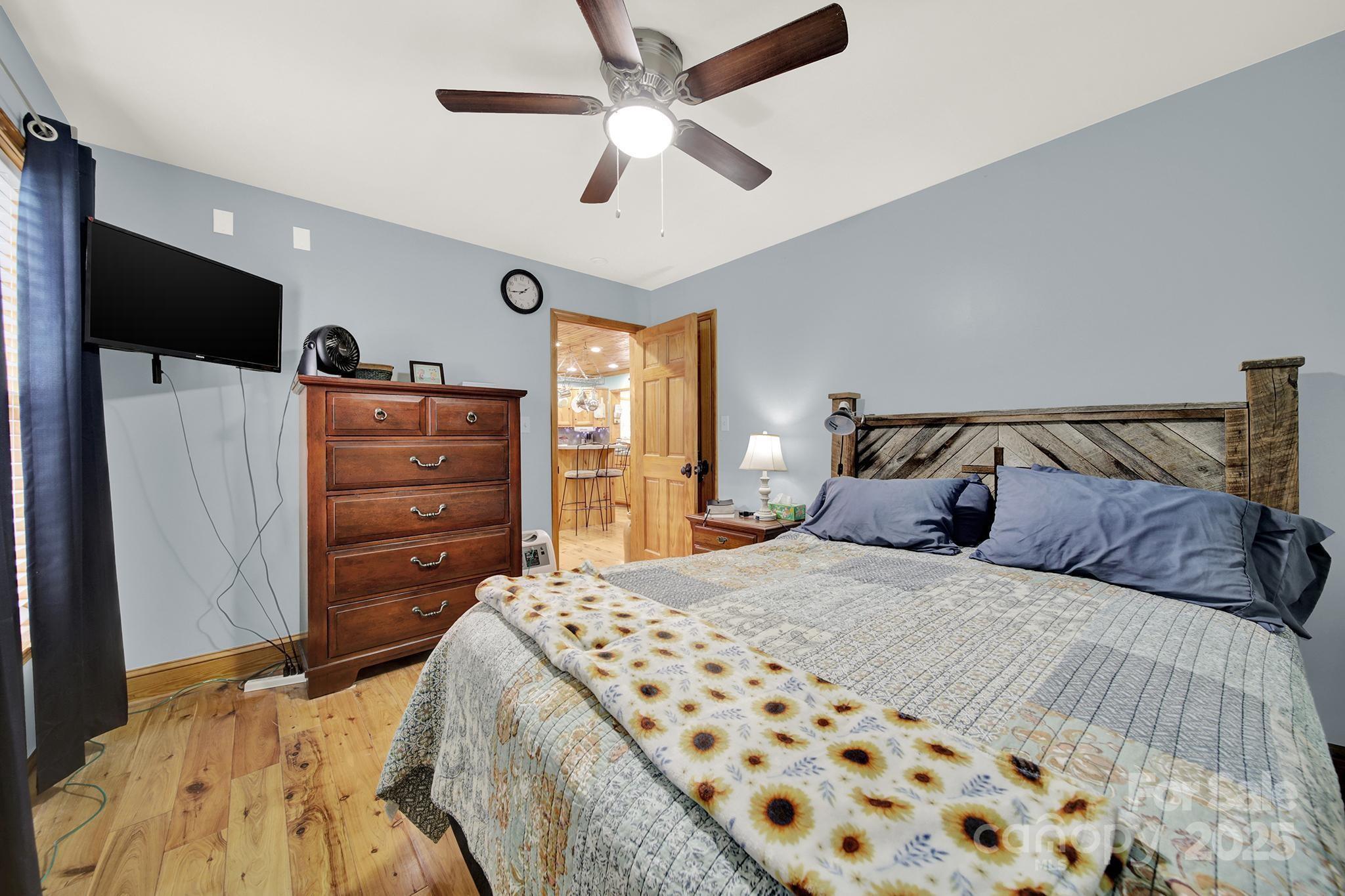 Woodland Hills - Residential