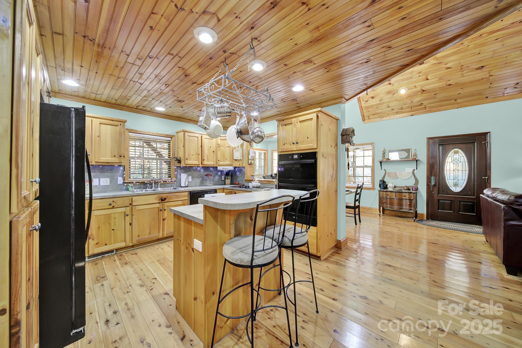 Woodland Hills - Residential