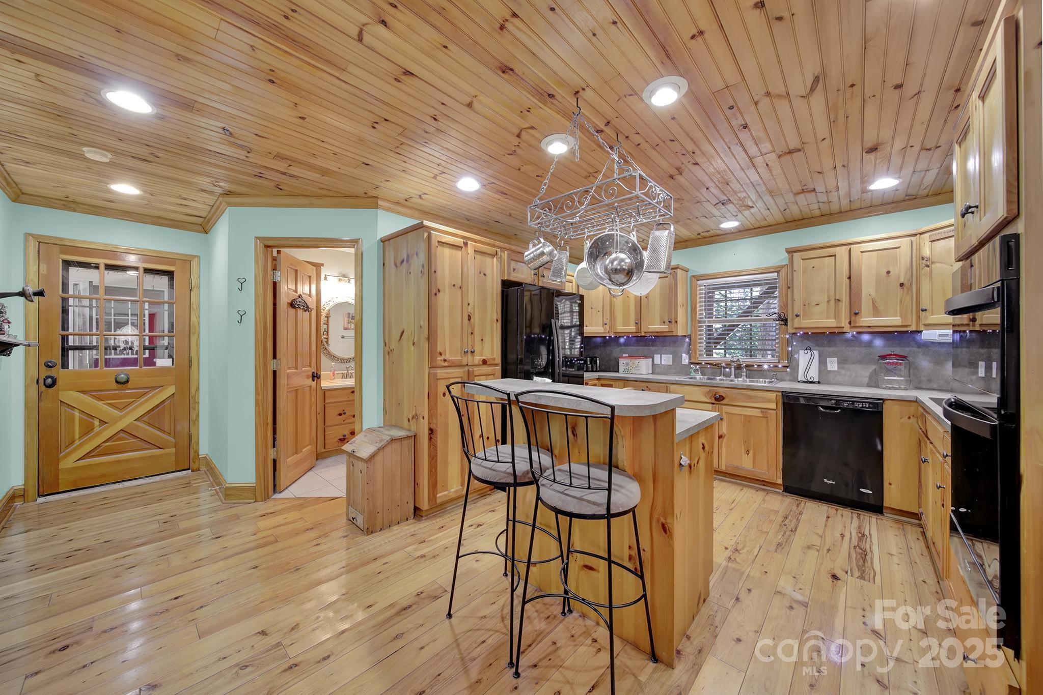 Woodland Hills - Residential