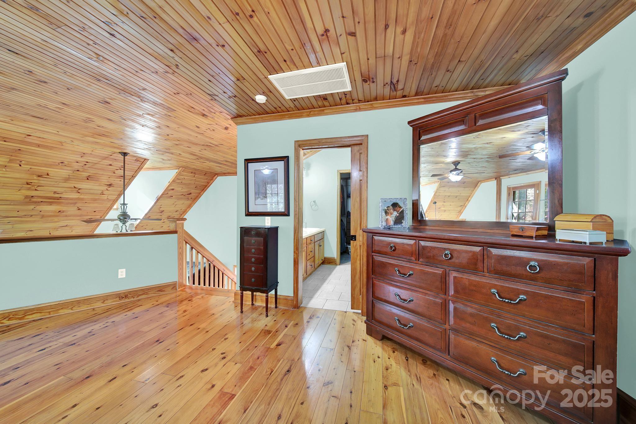 Woodland Hills - Residential