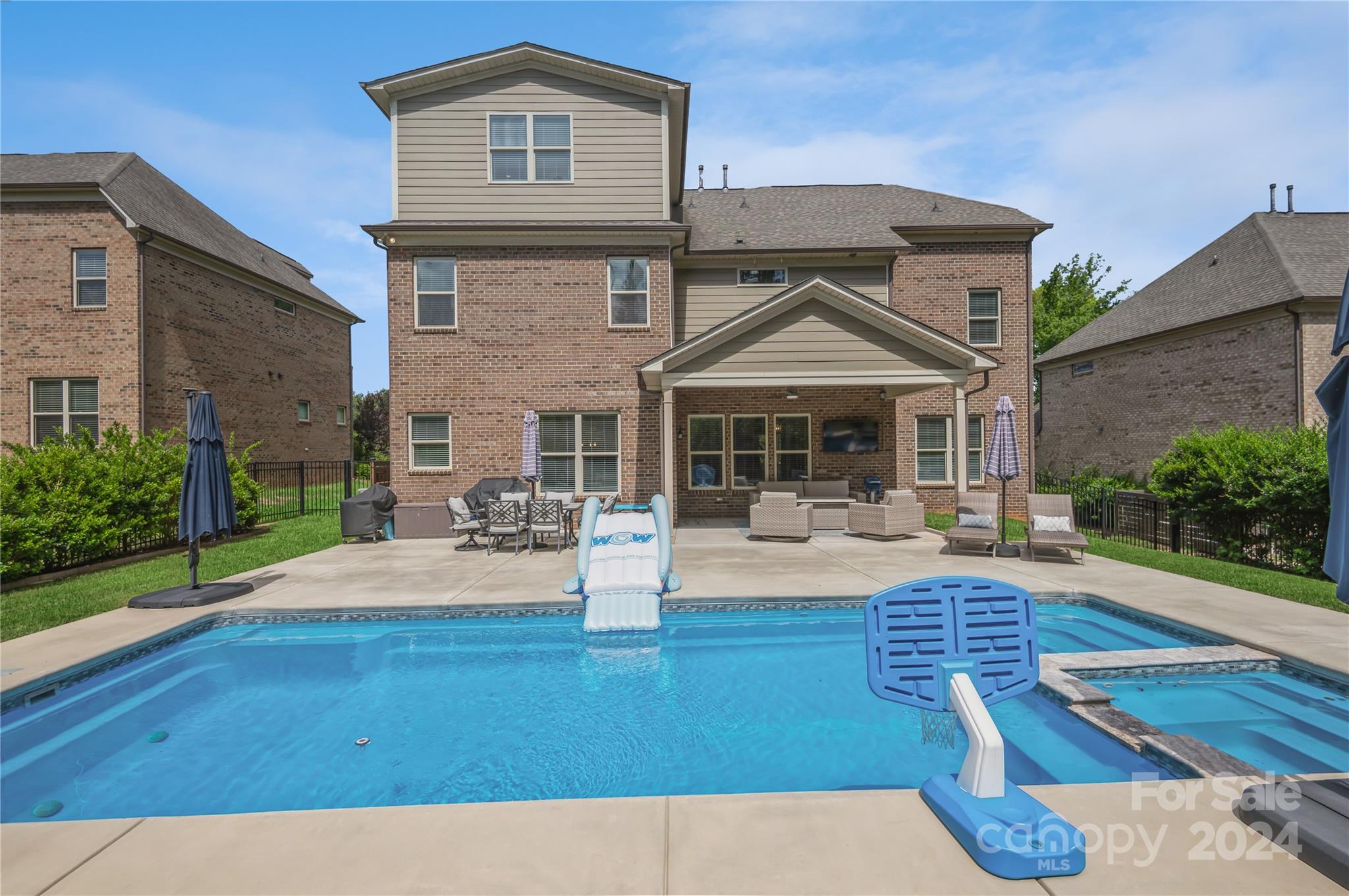 Estates at Audubon Lake - Residential