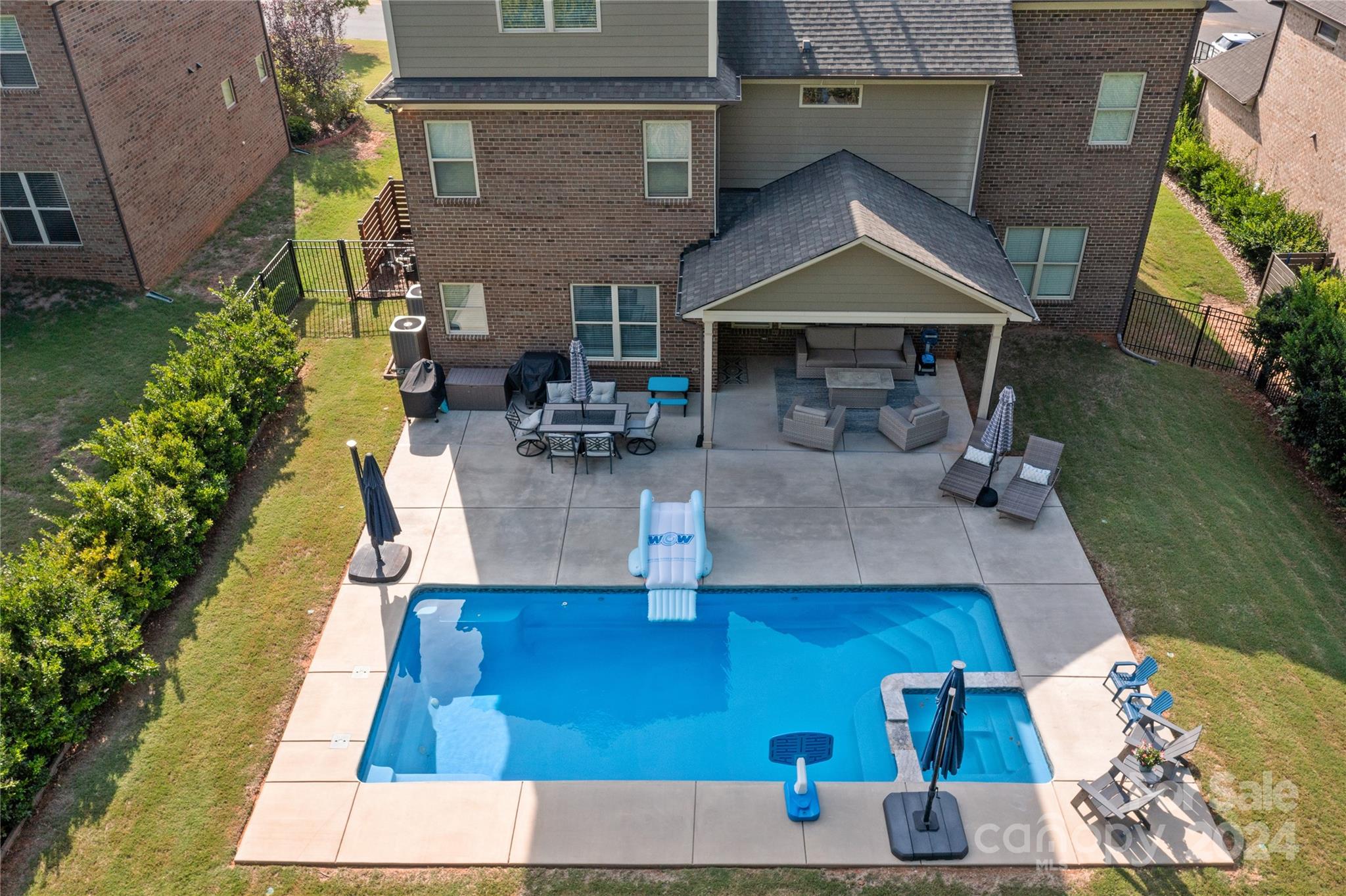 Estates at Audubon Lake - Residential