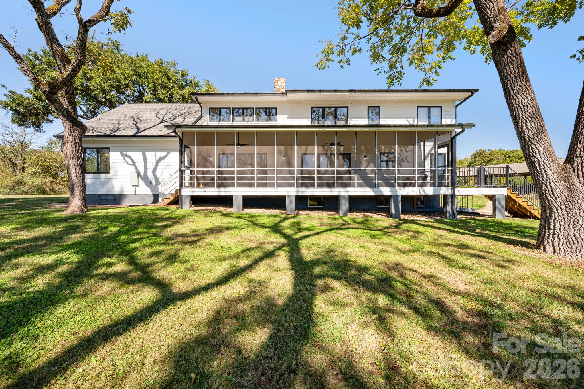 608 Robinson Creek Road