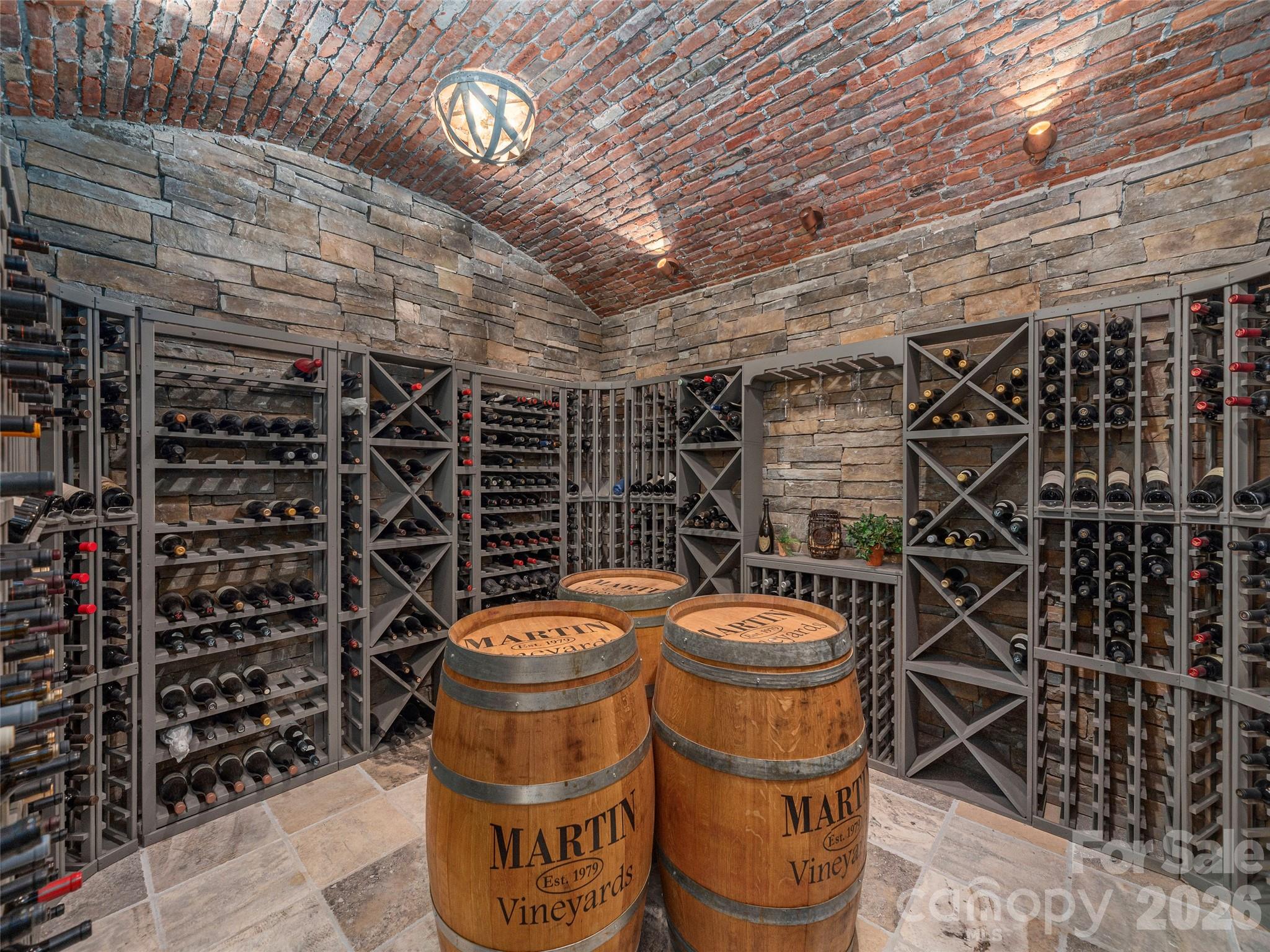 Reynolds Mountain - Residential