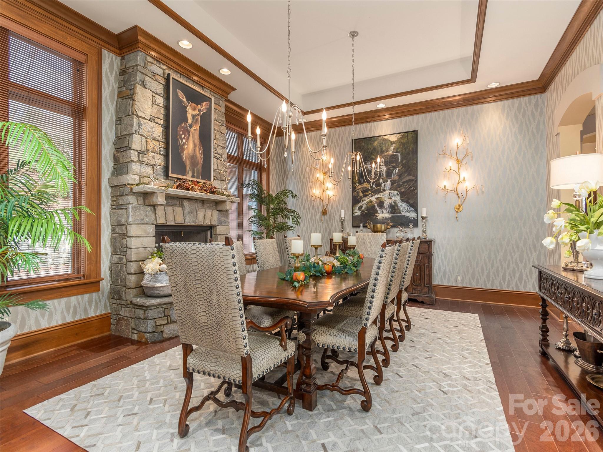 Reynolds Mountain - Residential