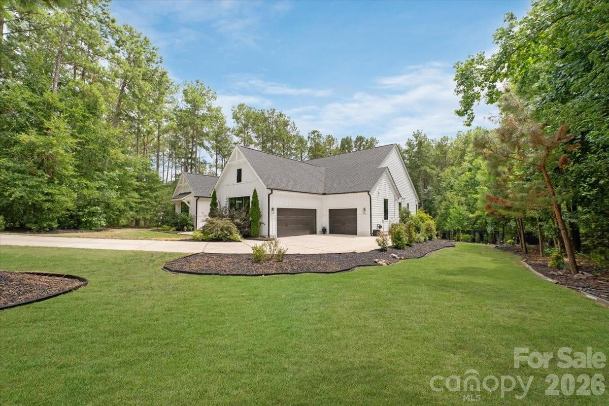 6321 Chimney Bluff Road