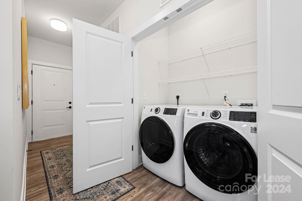 Mooresville, North Carolina 28117, United States, 1 Bedroom Bedrooms, ,1 BathroomBathrooms,Residential,Active,53006