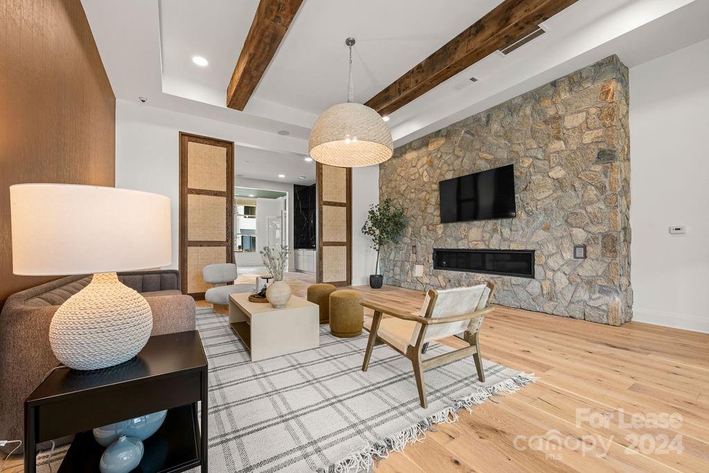 Mooresville, North Carolina 28117, United States, 1 Bedroom Bedrooms, ,1 BathroomBathrooms,Residential,Active,53006