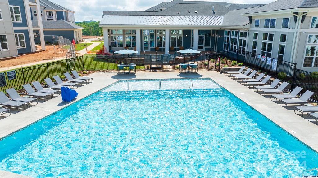 Mooresville, North Carolina 28117, United States, 1 Bedroom Bedrooms, ,1 BathroomBathrooms,Residential,Active,53006