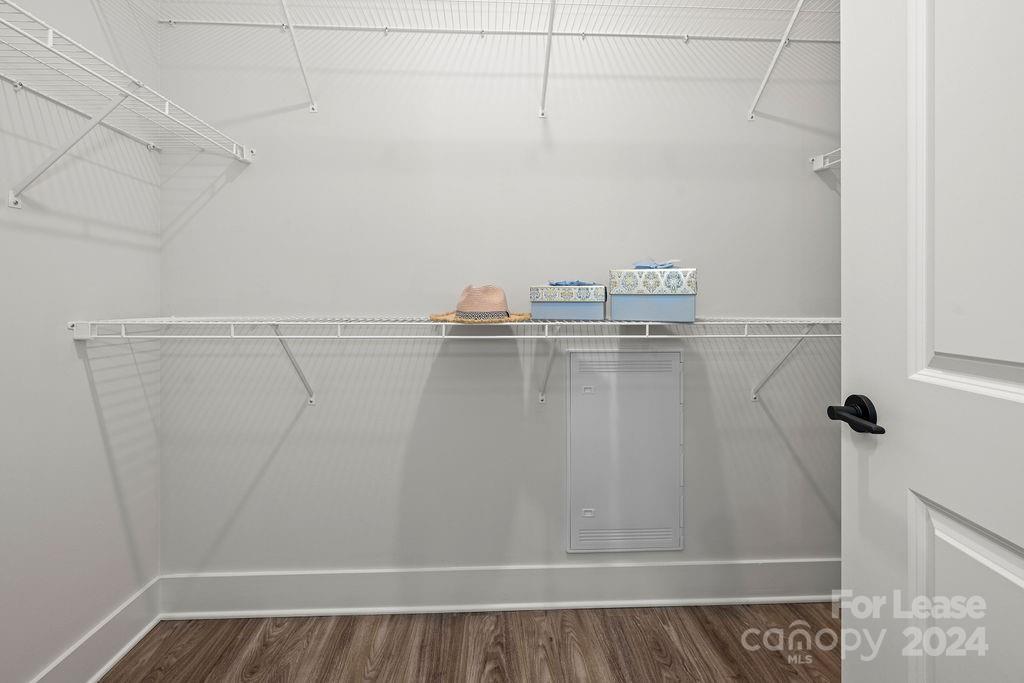 Mooresville, North Carolina 28117, United States, 1 Bedroom Bedrooms, ,1 BathroomBathrooms,Residential,Active,53006