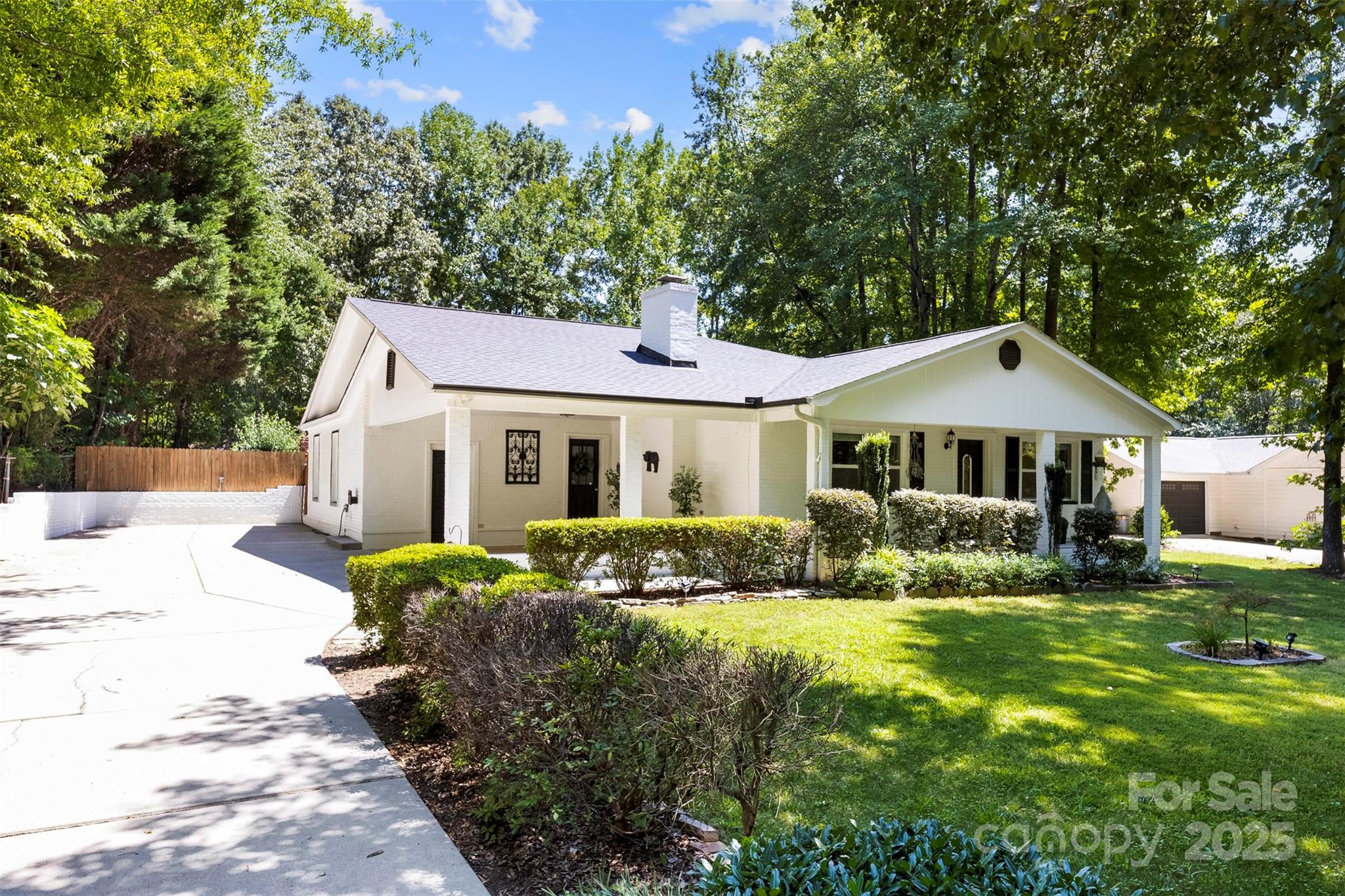 20209 Floral Lane