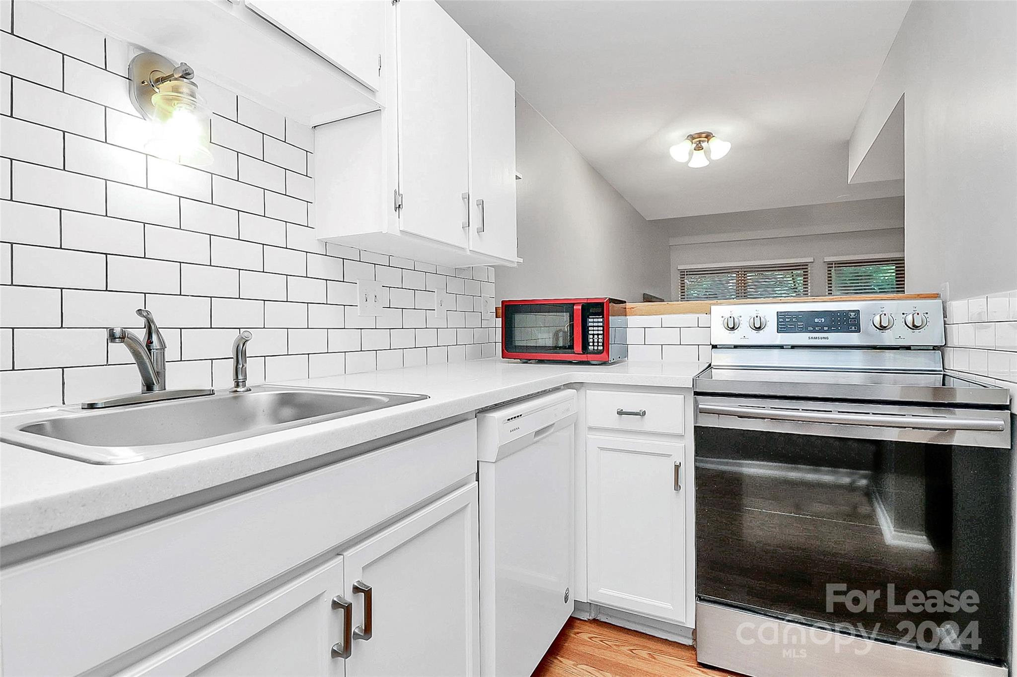 Woodmere - Residential Lease