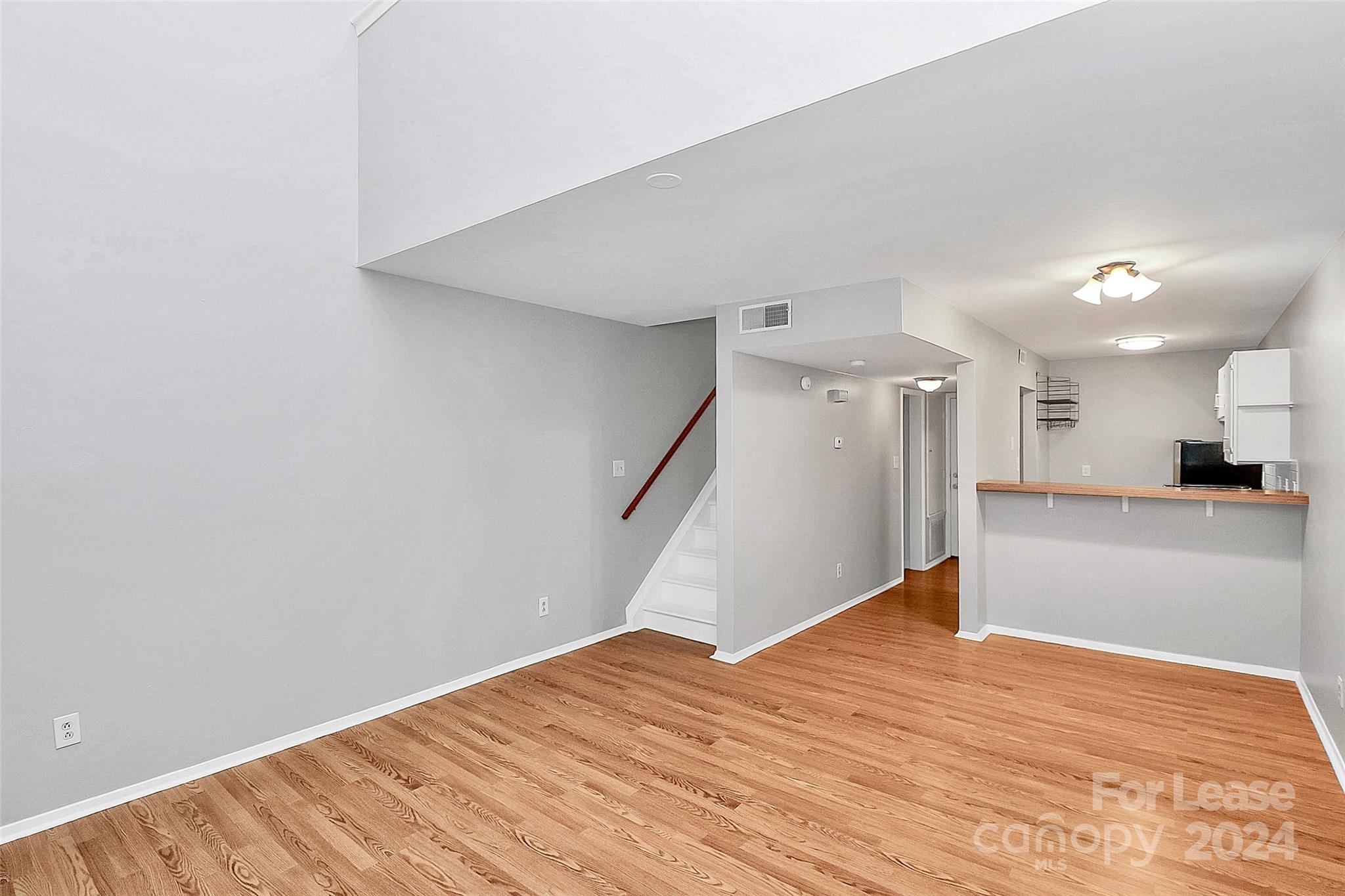 Woodmere - Residential Lease