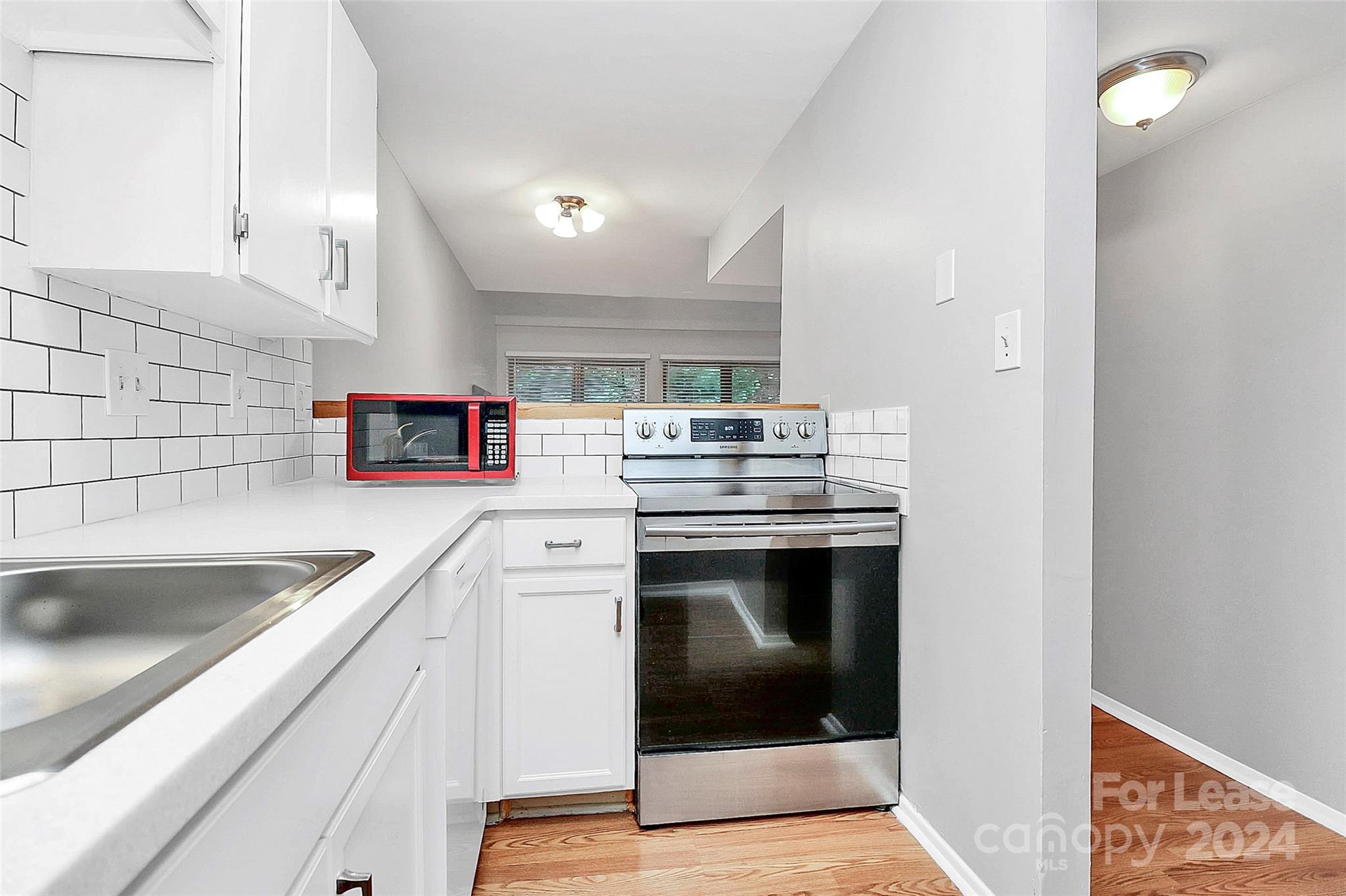 Woodmere - Residential Lease