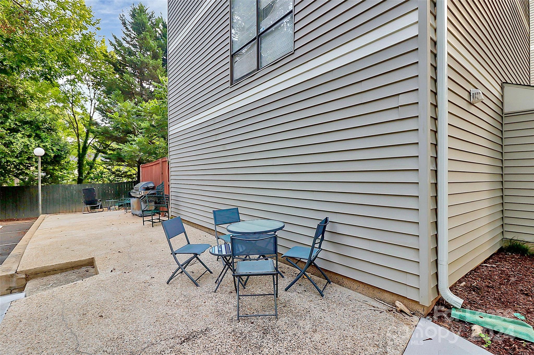 Woodmere - Residential Lease