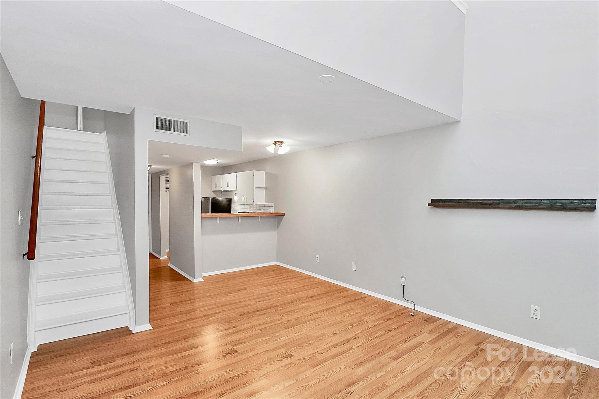 Woodmere - Residential Lease