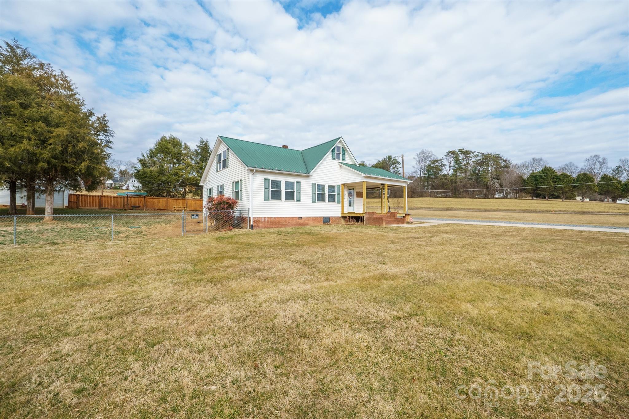 4039 Hartland Road