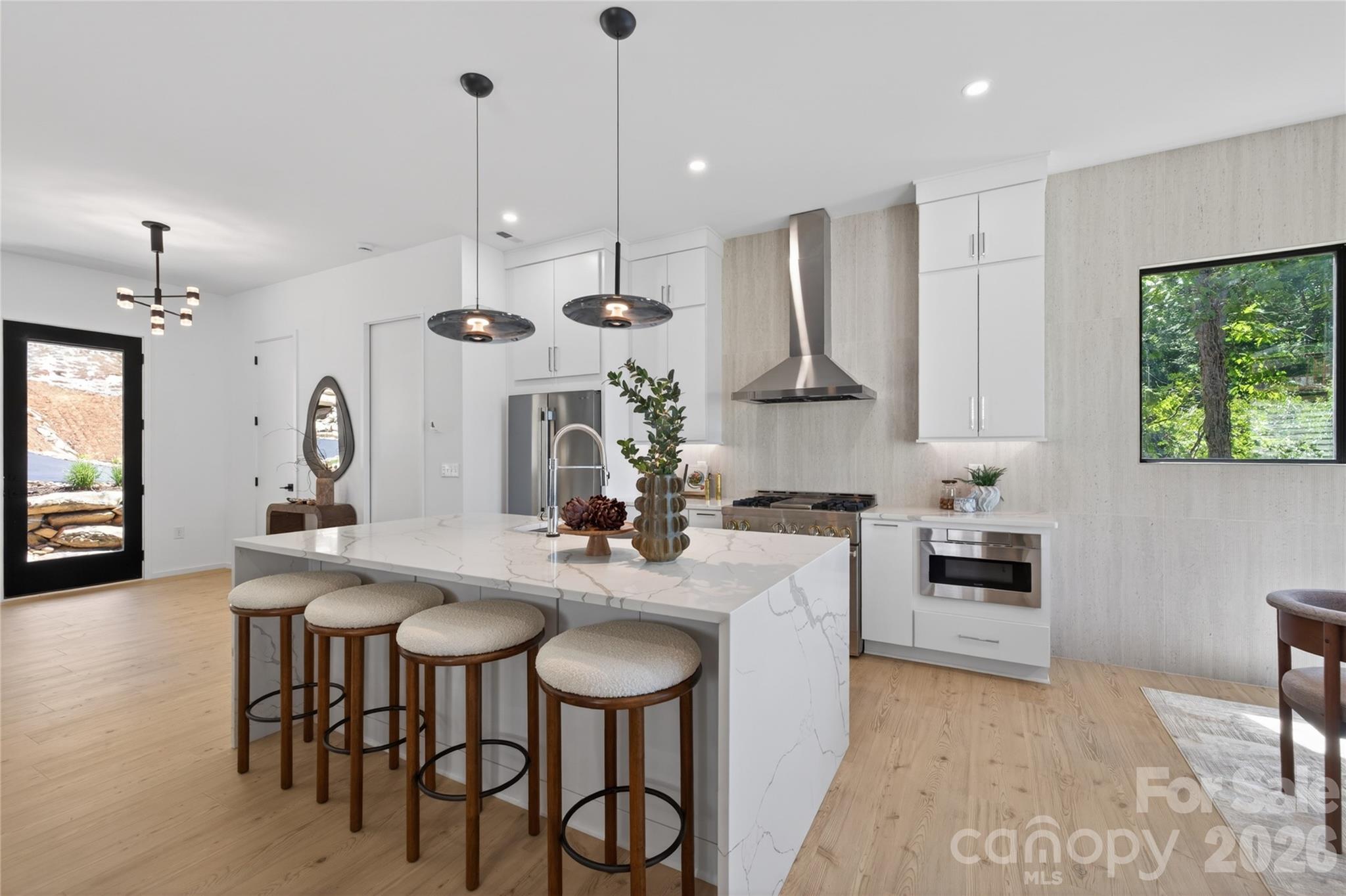 115 High Shores Road