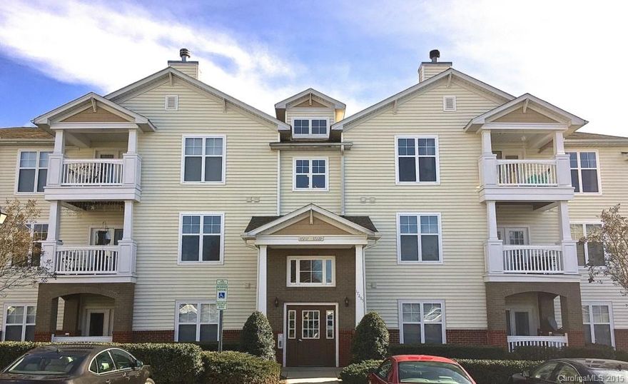 Great opportunity for a maintenance free lifestyle! Immaculate condo w/ unusually large bedrooms, closets, and bathrooms! Large kitchen w/ upgraded cabinets and plenty of counter space. Wide open living space w/ an additional bonus room/office and french door entry. Huge bright master bedroom and walk-in closet!  Master bath has dual sinks and a garden tub! Deck w/ storage closet and private wooded view. Community pool, clubhouse, fitness center, and Greenway trail to Birkdale! GREAT LOCATION!!!