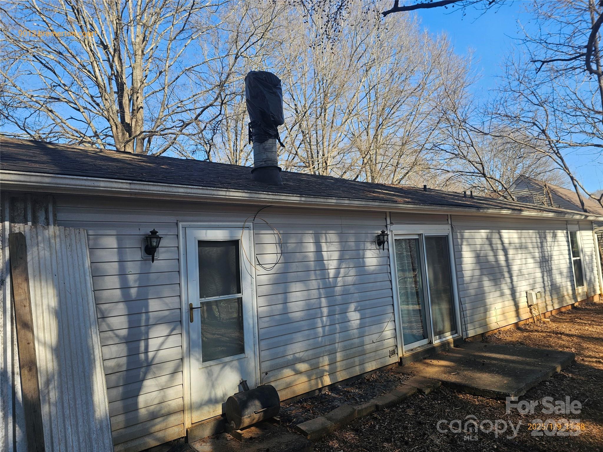 9012 Bremerton Court