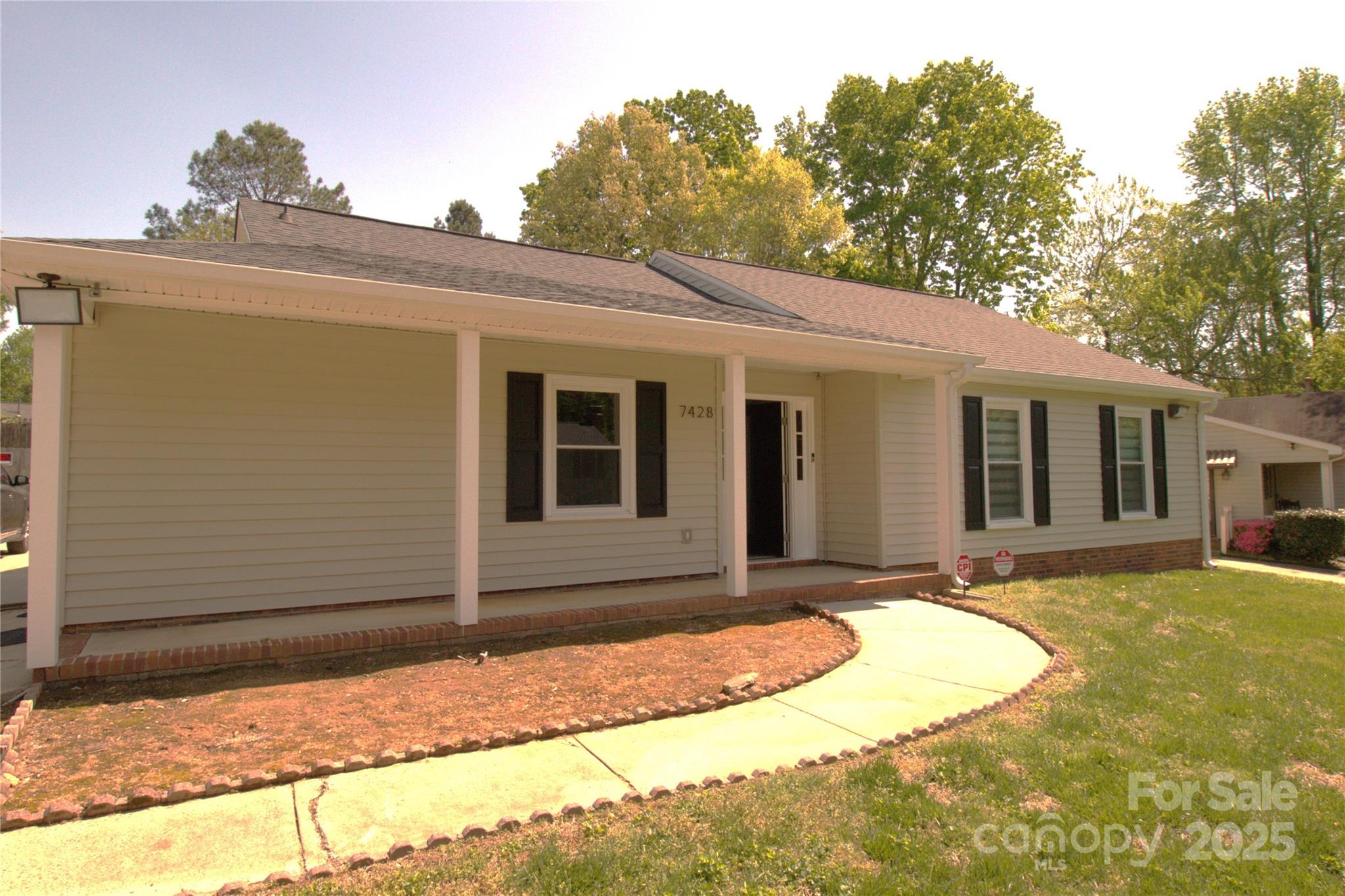 7428 beaufort Circle