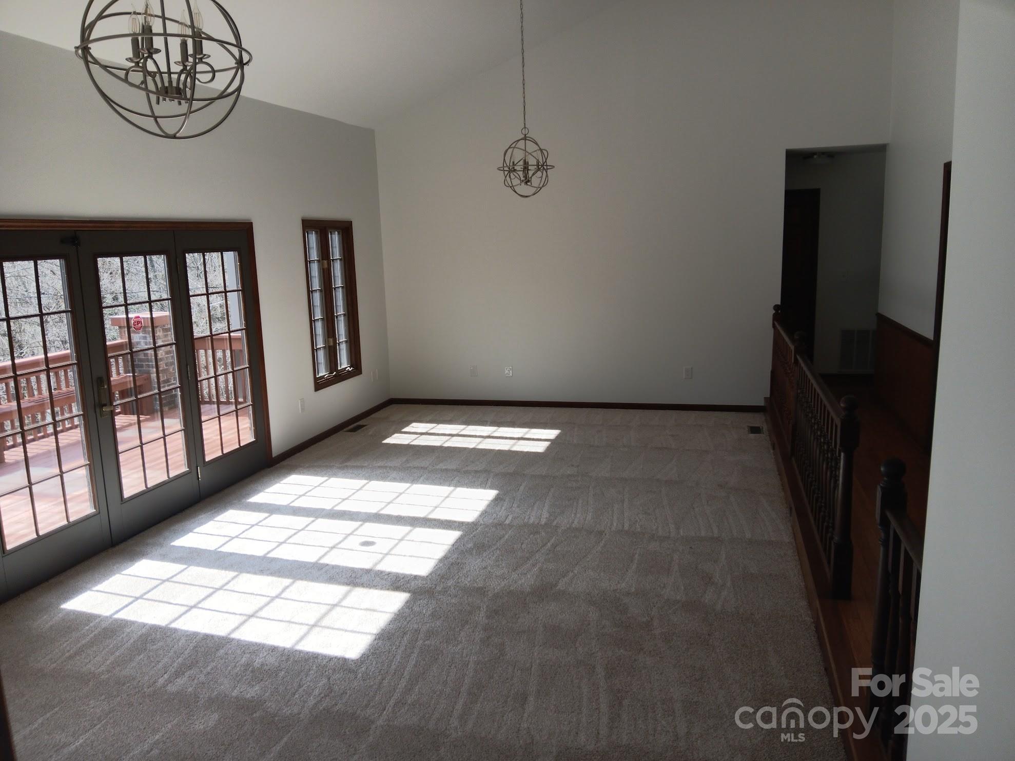 452 cragmont Road