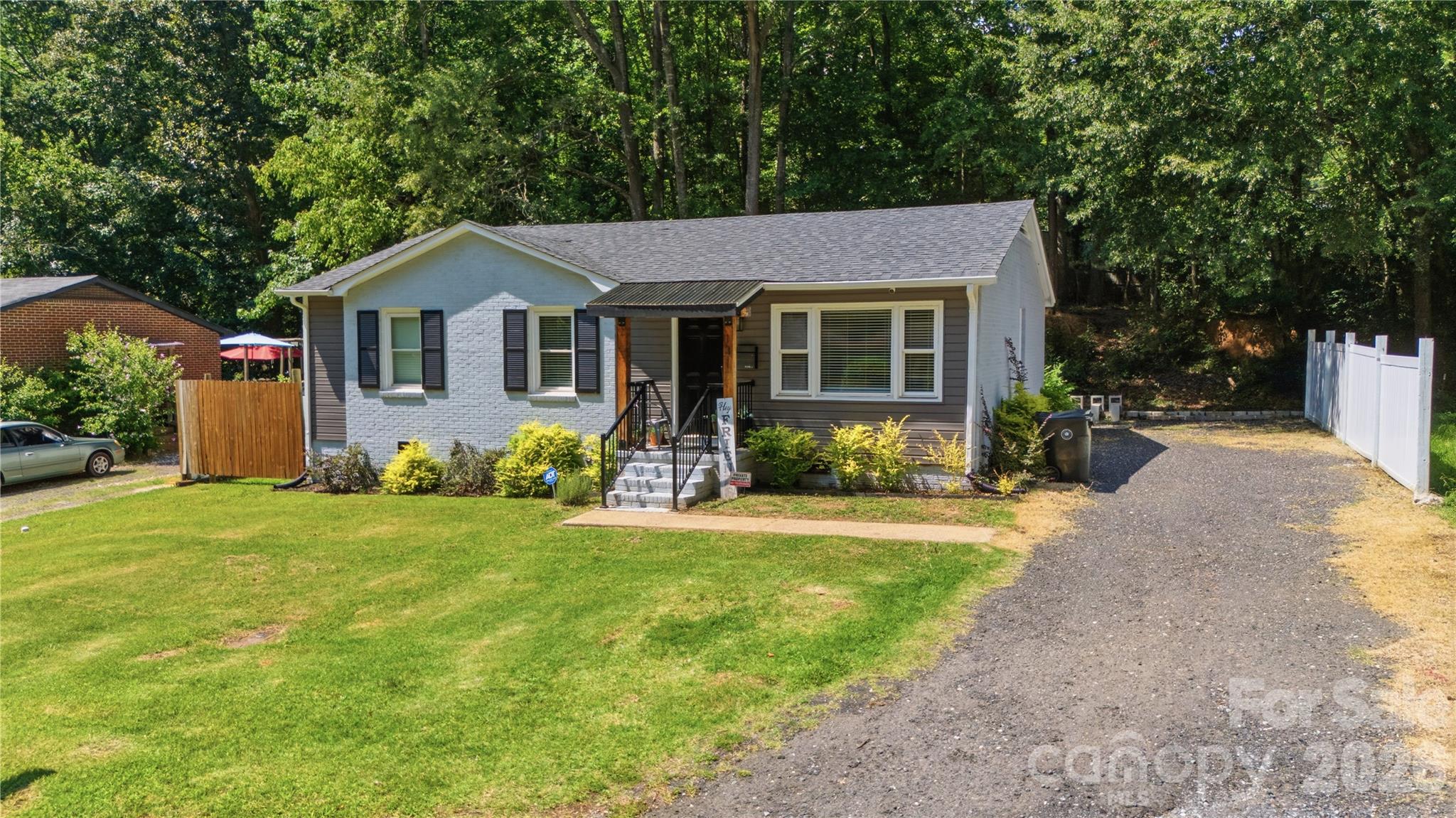131 Hickory Lane