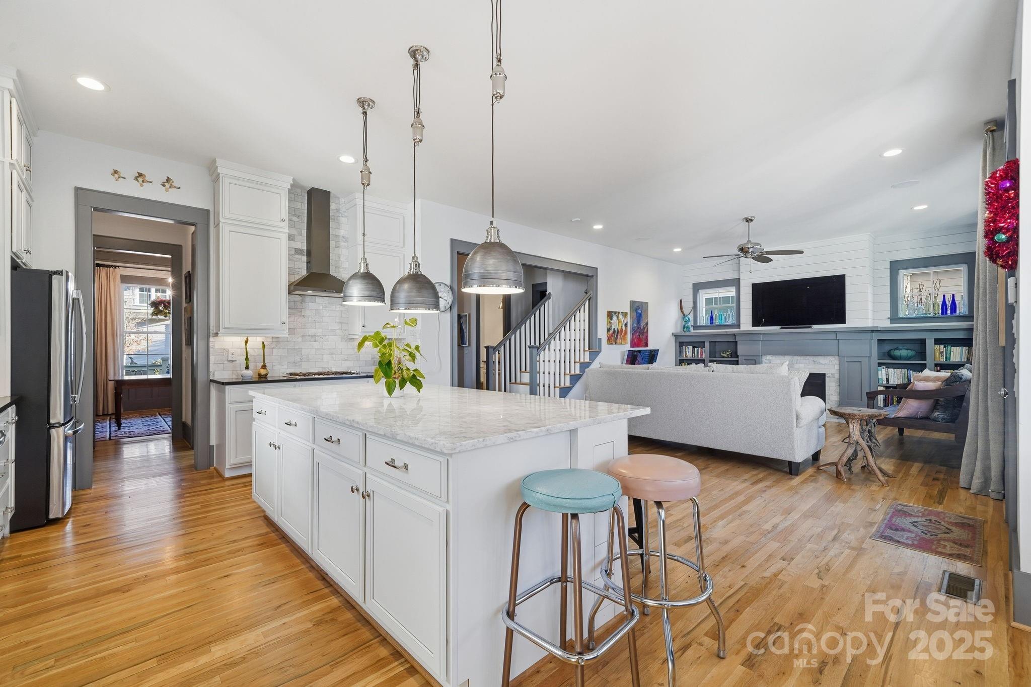 Riverwalk - Residential