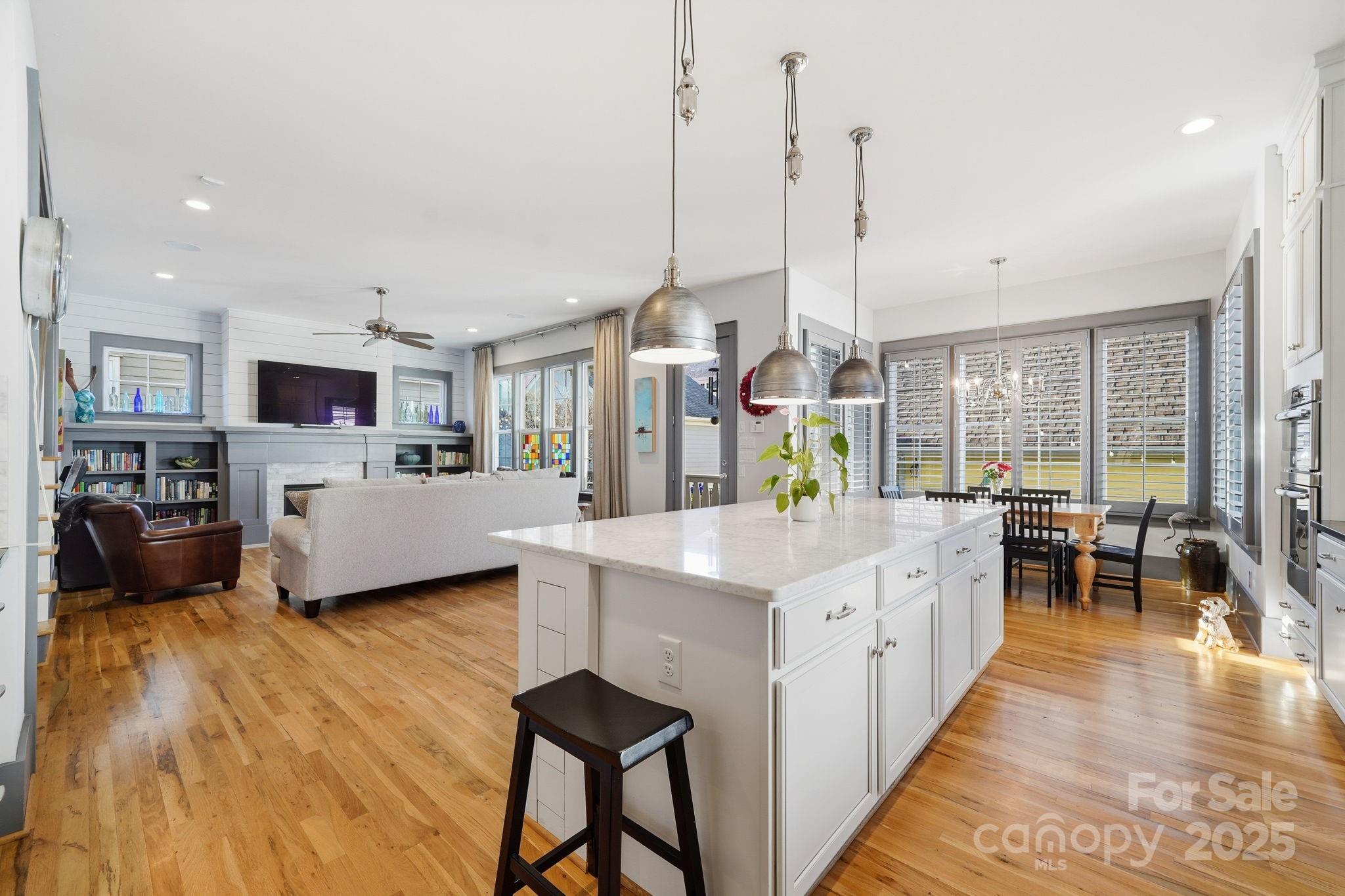 Riverwalk - Residential