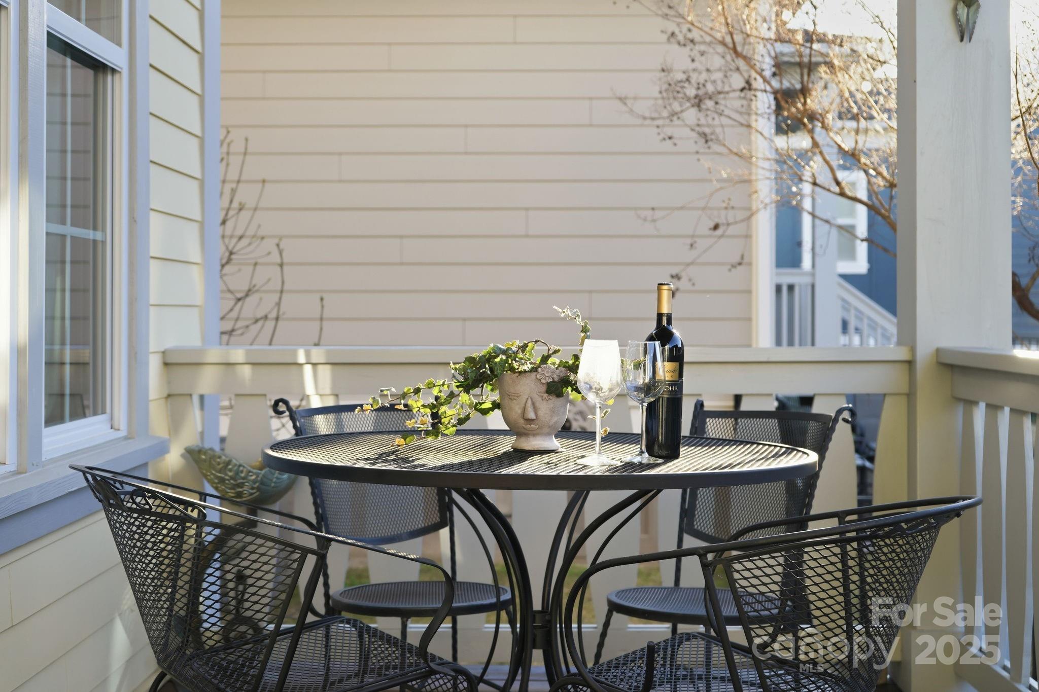 Riverwalk - Residential