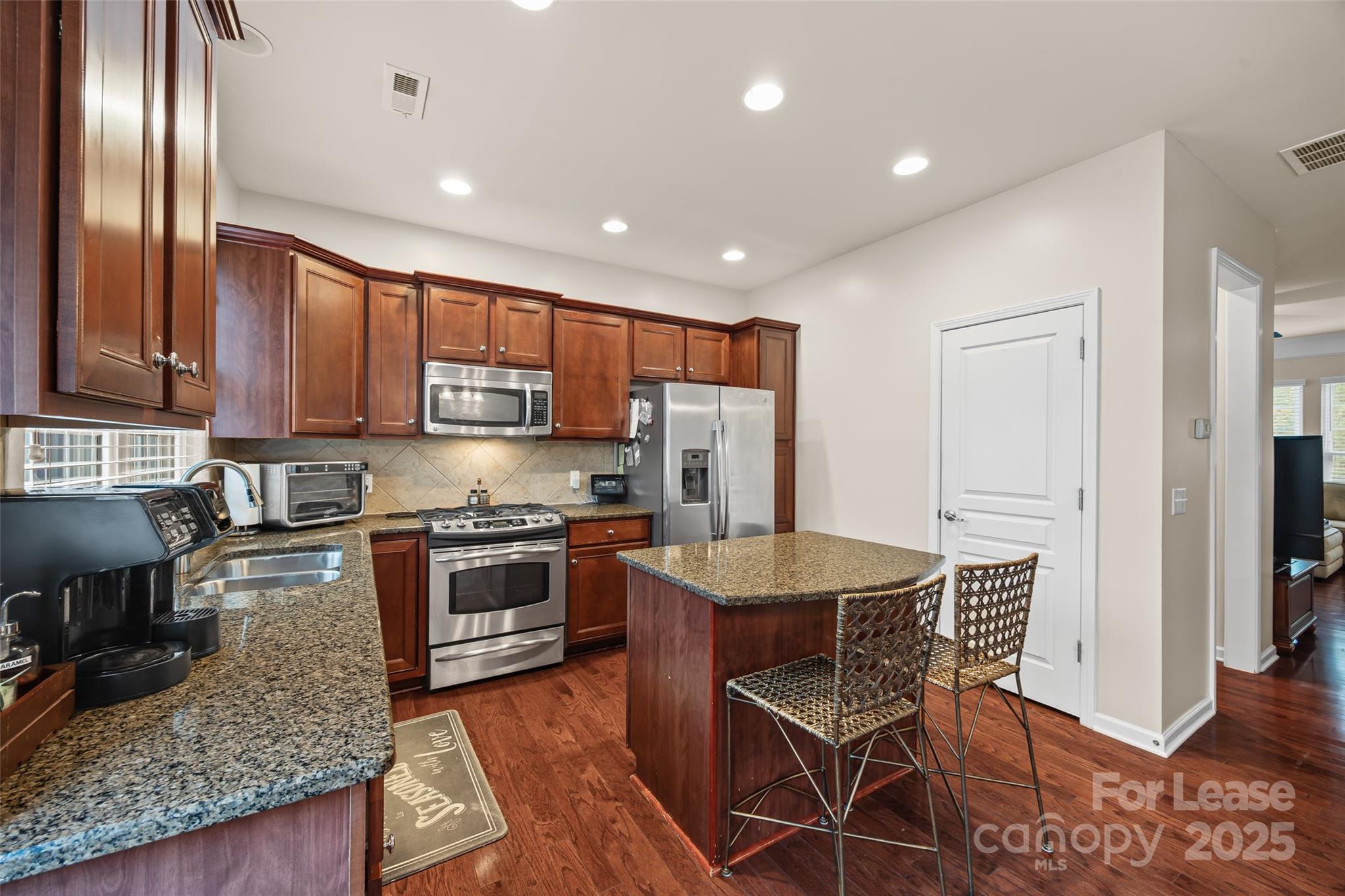 Baxter Village - Residential Lease