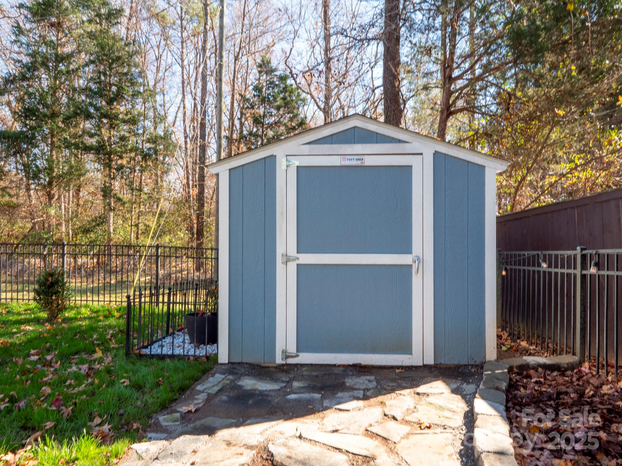 Lake Forest - Residential