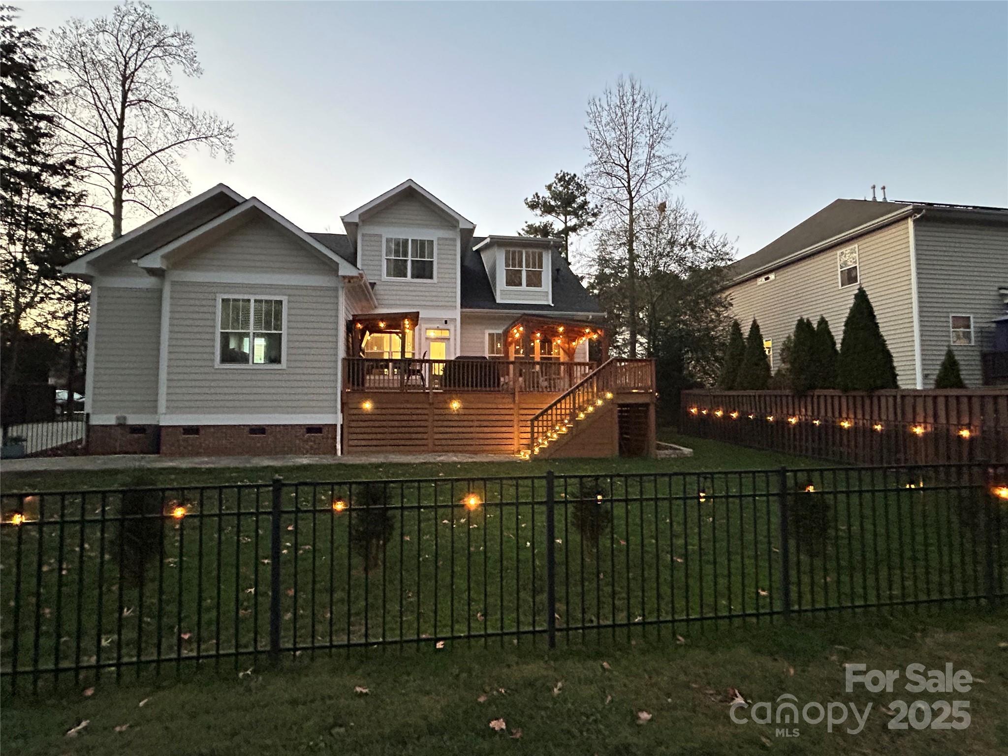 Lake Forest - Residential